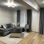 Pretty Luxury Apartament's Appartement