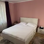 Appartement Pretty Luxury Apartament's *