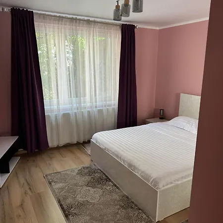 Pretty Luxury Apartament's Apartment